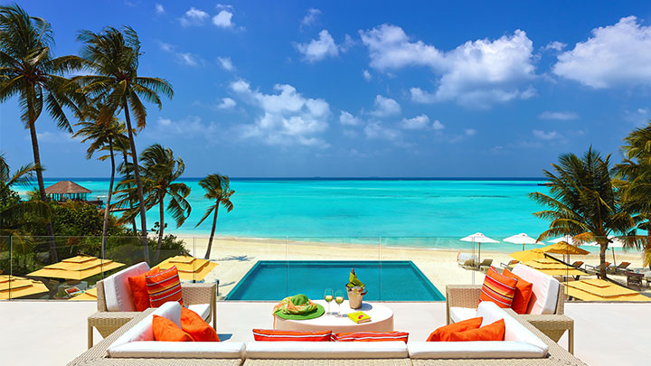 馬爾地夫尼亞瑪 Niyama : 9/30前入住四晚以上，免費升等FB + Beach Pool Villa  以上泳池房型送漂浮早餐 + 一次 Lucky Dolphin Cruise